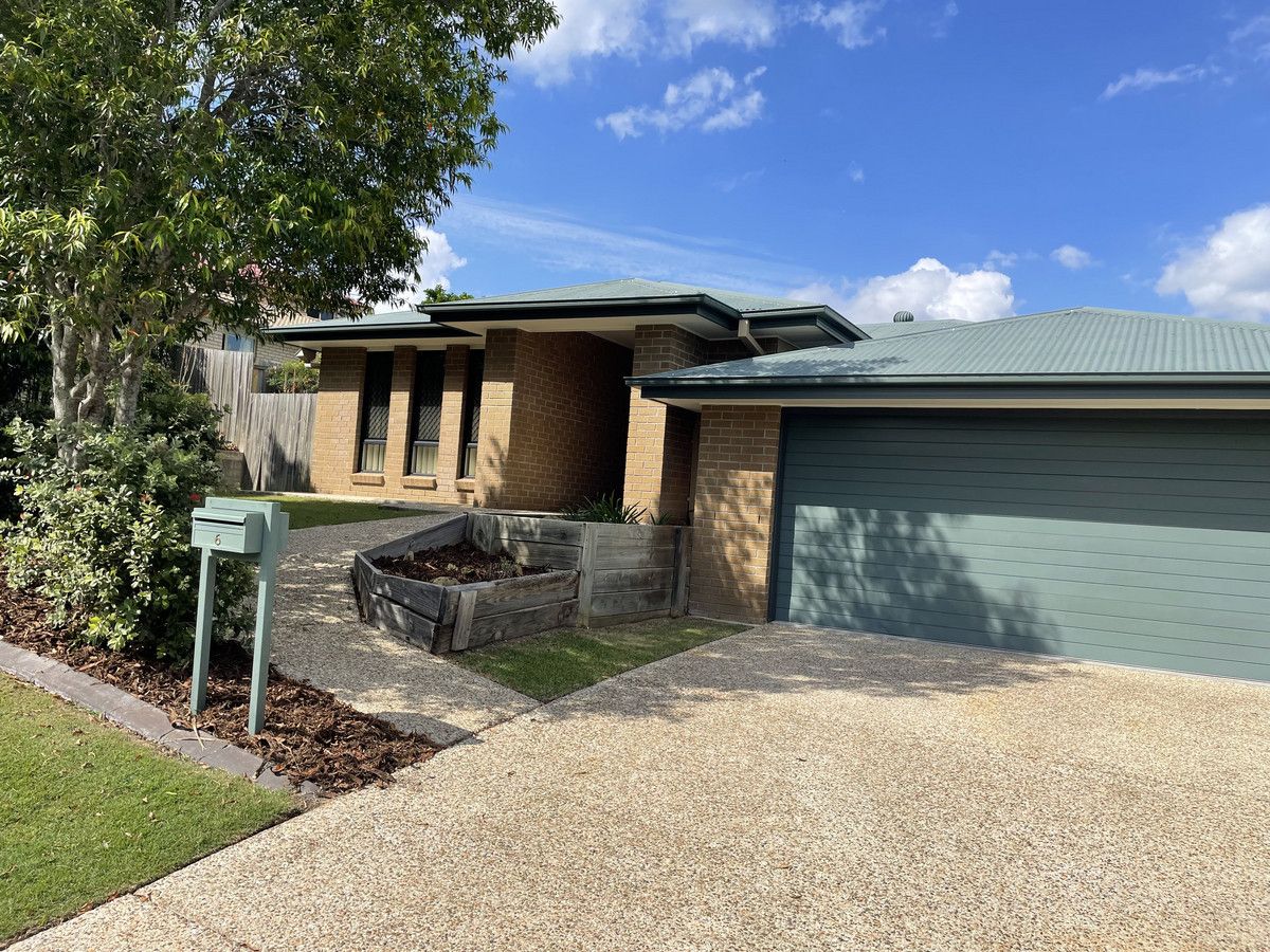4 bedrooms House in 6 Lilly Pilly Crescent FLINDERS VIEW QLD, 4305
