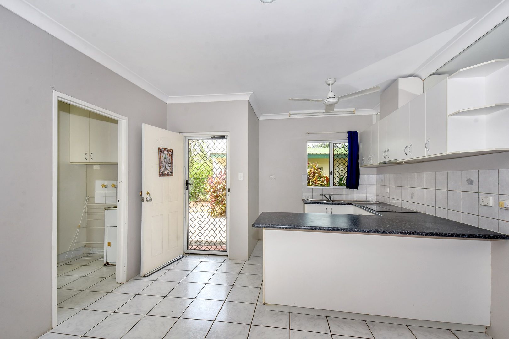 5/32 Shearwater Drive, Bakewell NT 0832, Image 2