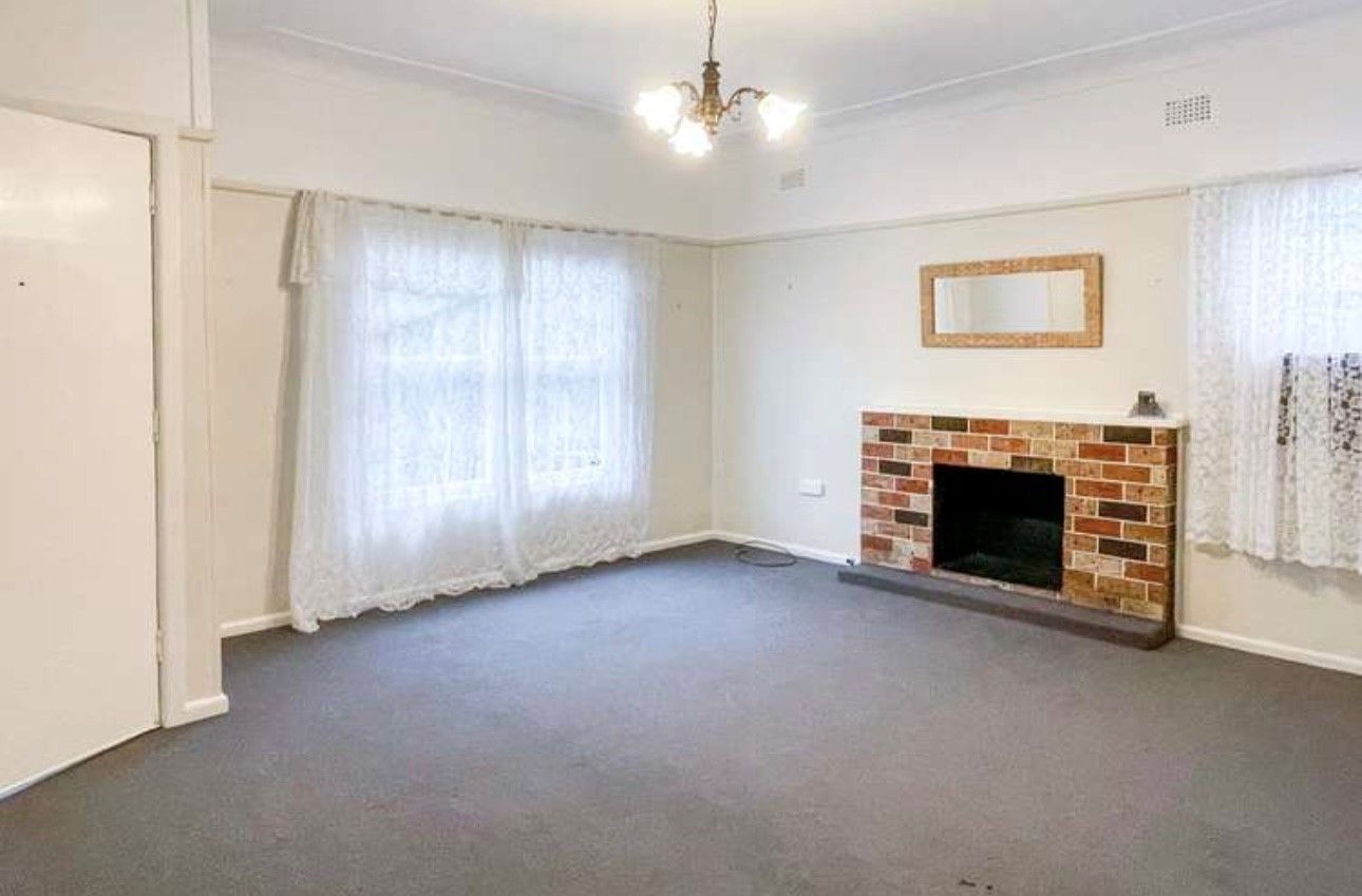 16 Irvine Street, Gwynneville NSW 2500 House For Rent Domain