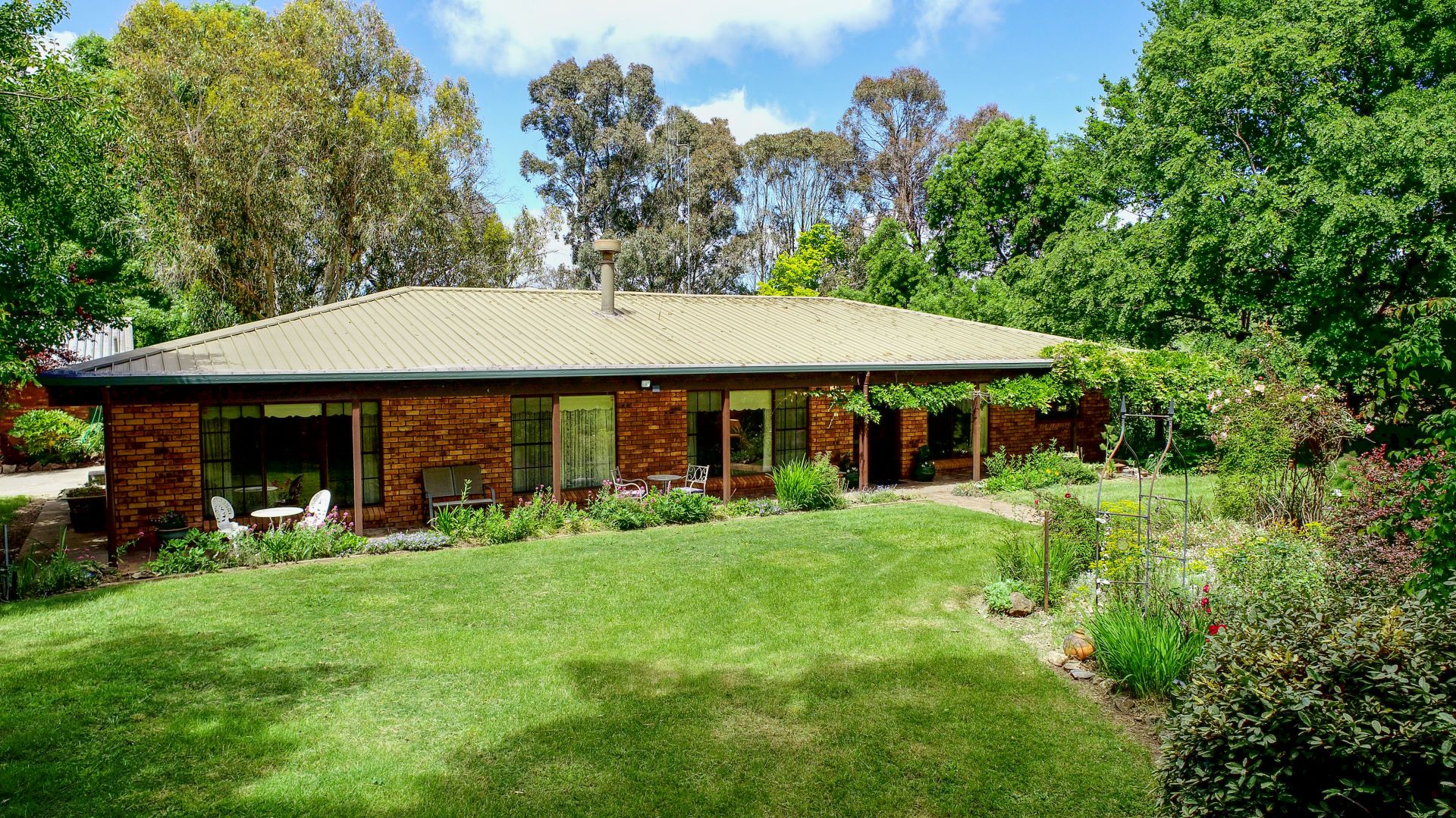 4 bedrooms House in 3 Trooper Place ORANGE NSW, 2800