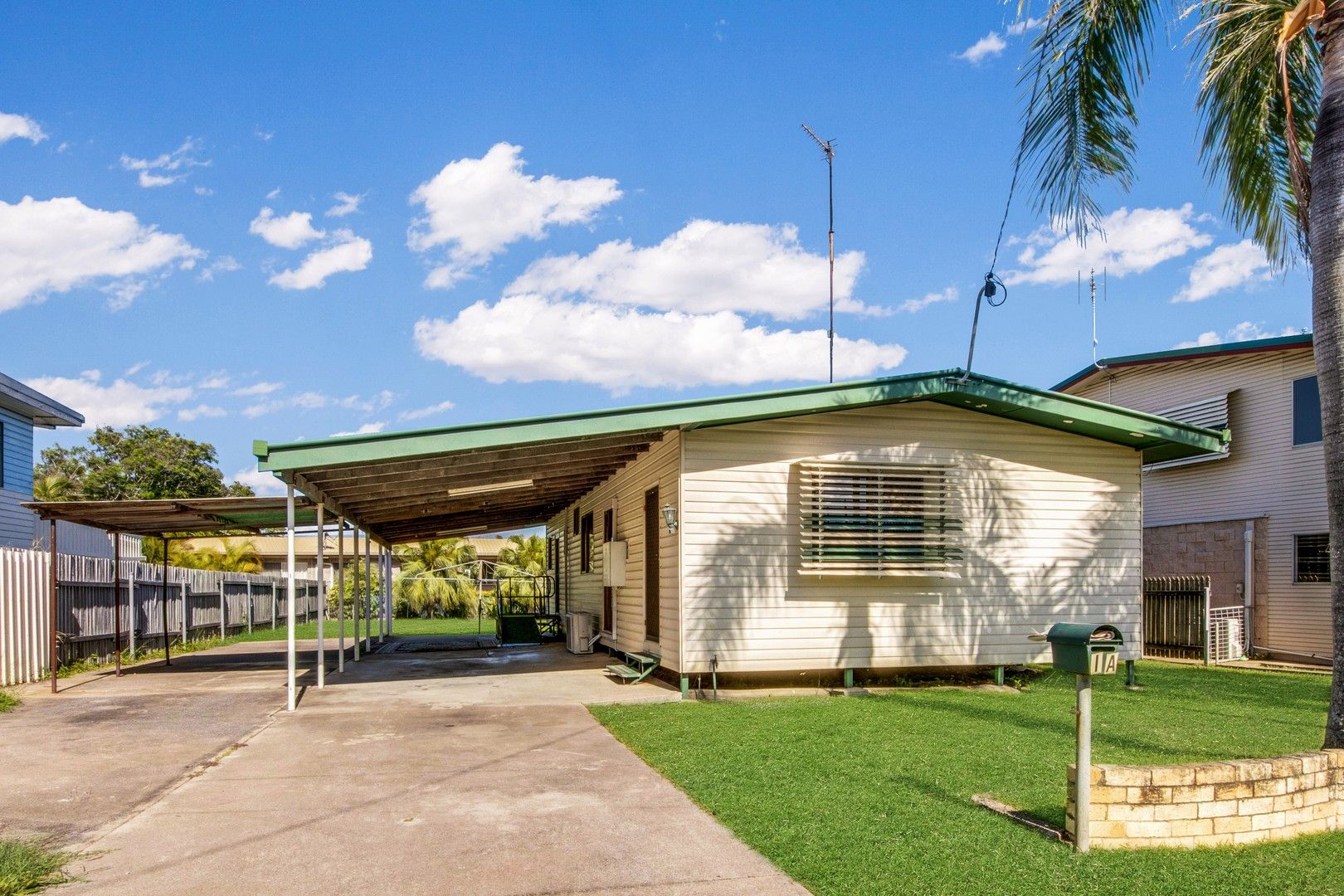 3 bedrooms House in 1A Rossella Street WEST GLADSTONE QLD, 4680
