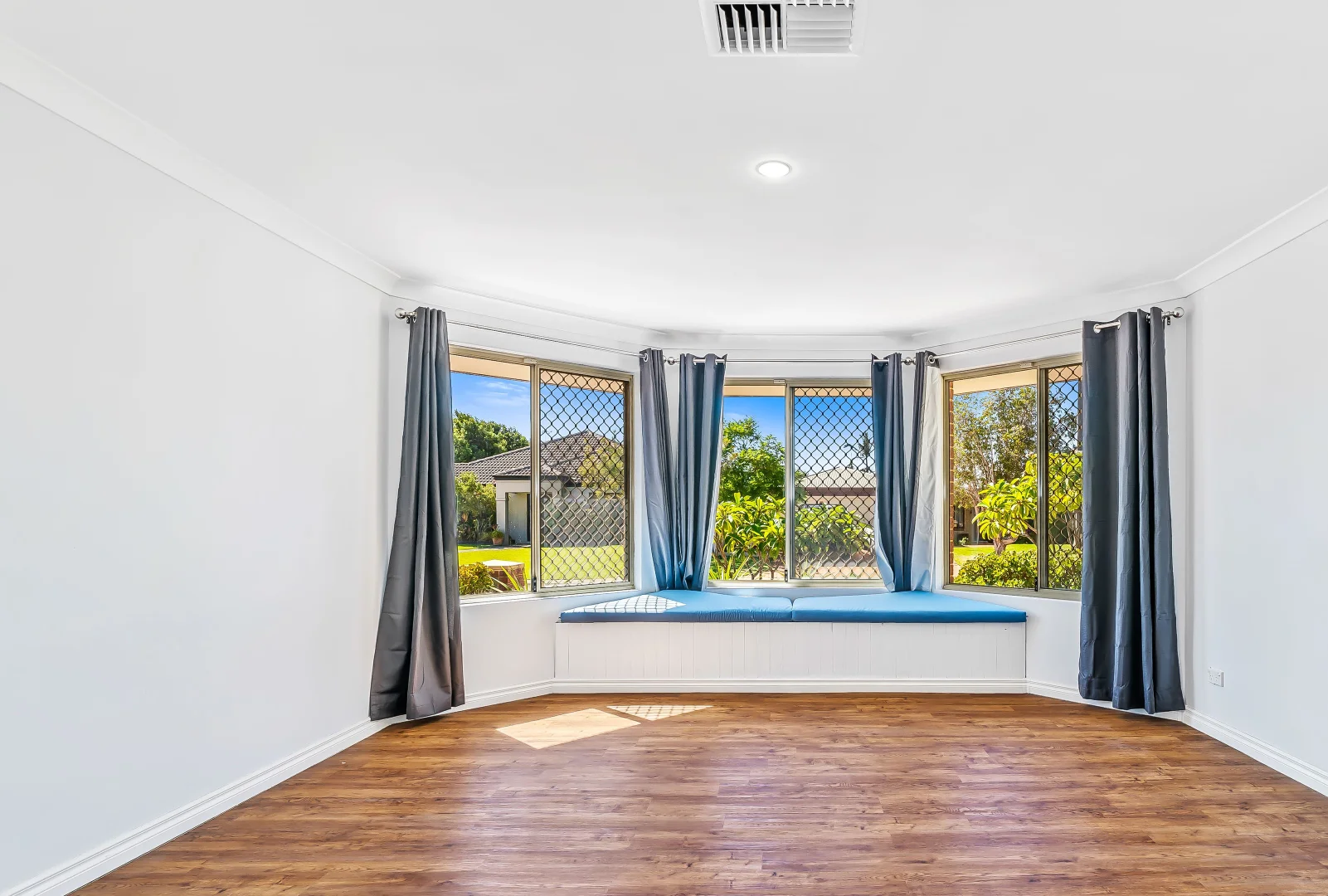 Additional image 5 of 18 Lakehurst Way, Atwell WA 6164