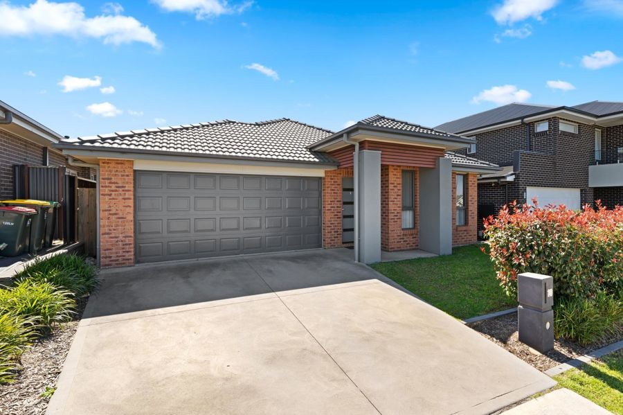 10 Holden Drive, Oran Park NSW 2570, Image 0