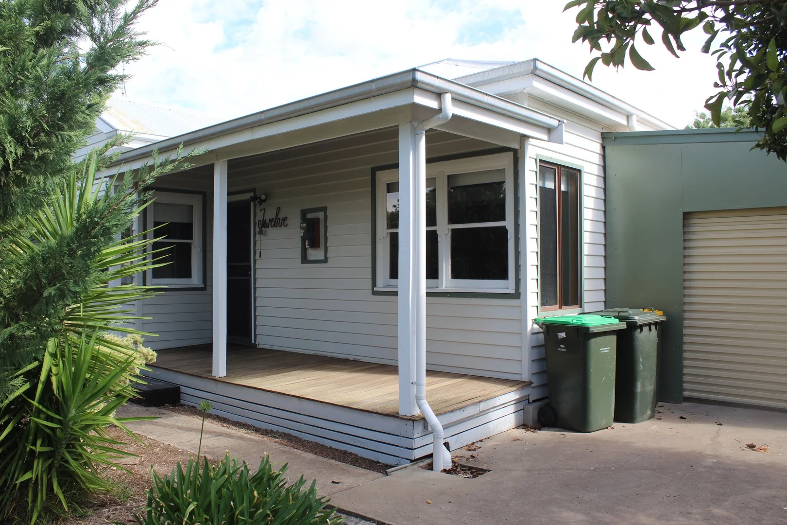 12 Tena Avenue, Horsham VIC 3400