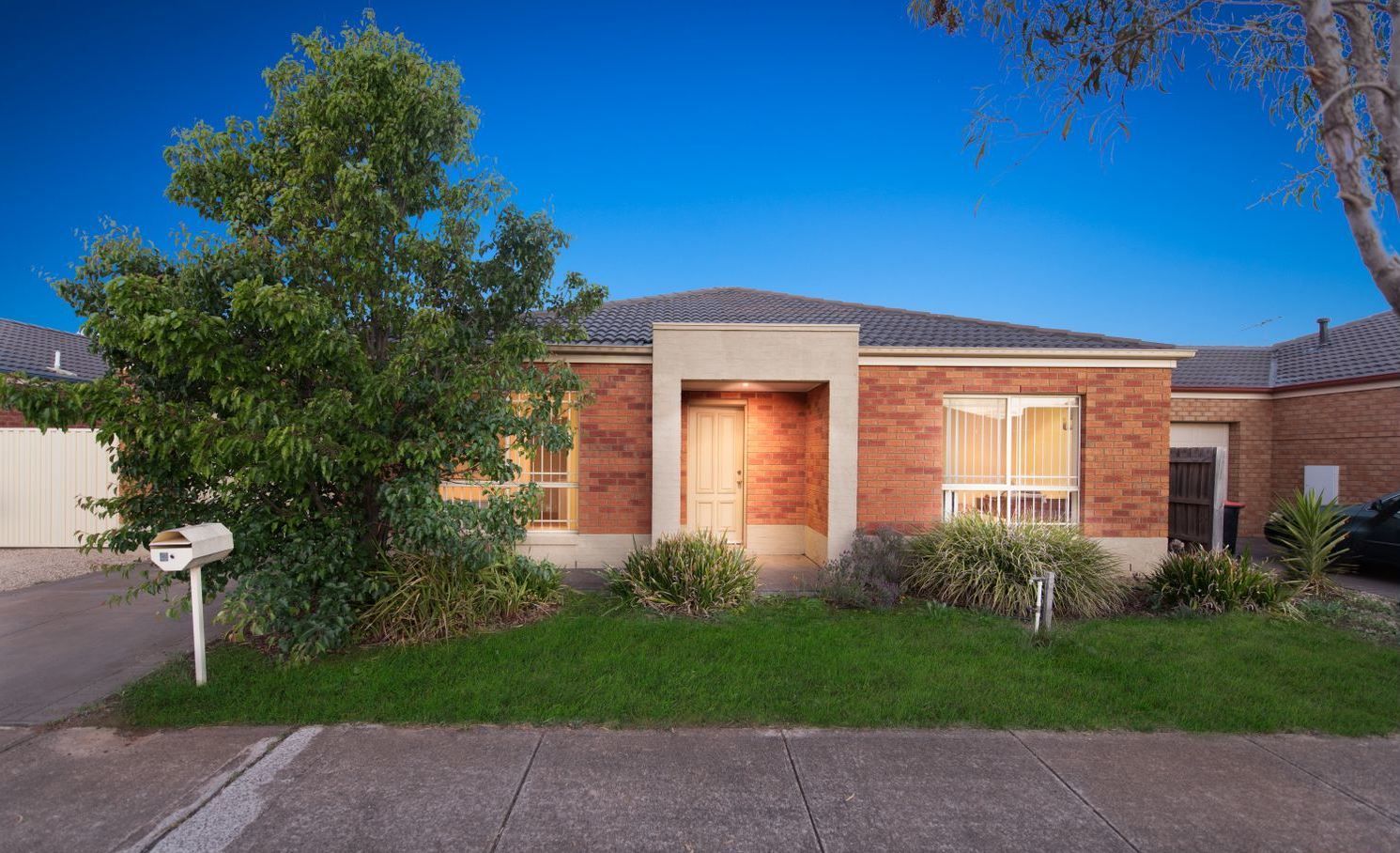 40 Caitlyn Drive, Melton West VIC 3337 House For Rent Domain