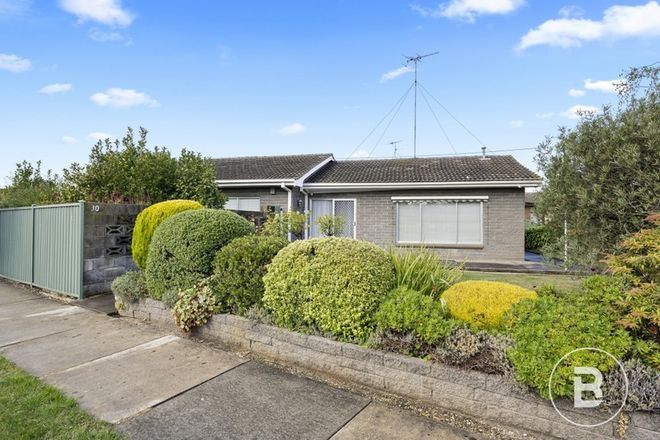 Picture of 30 Park Street, WENDOUREE VIC 3355