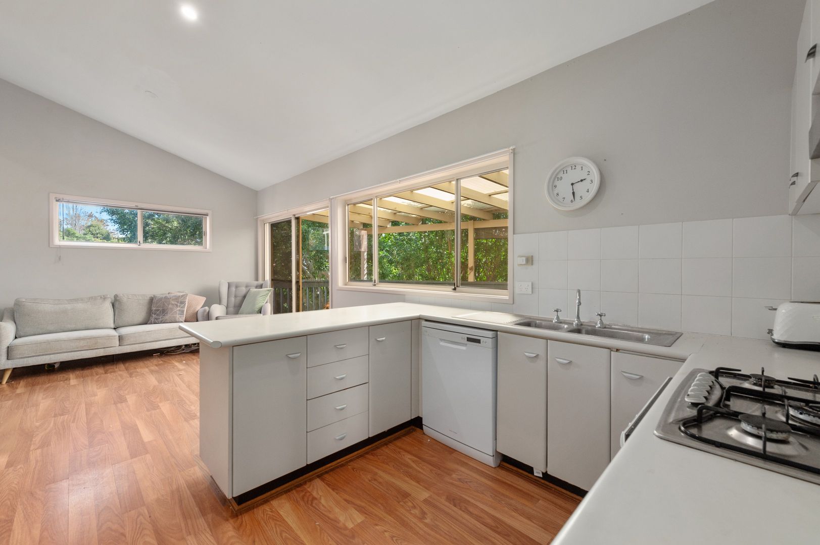 3/54 King Road, Hornsby NSW 2077, Image 2