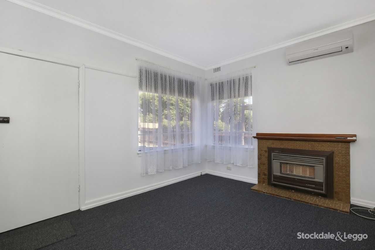 71 Bamfield Street, Heidelberg Heights VIC 3081, Image 2