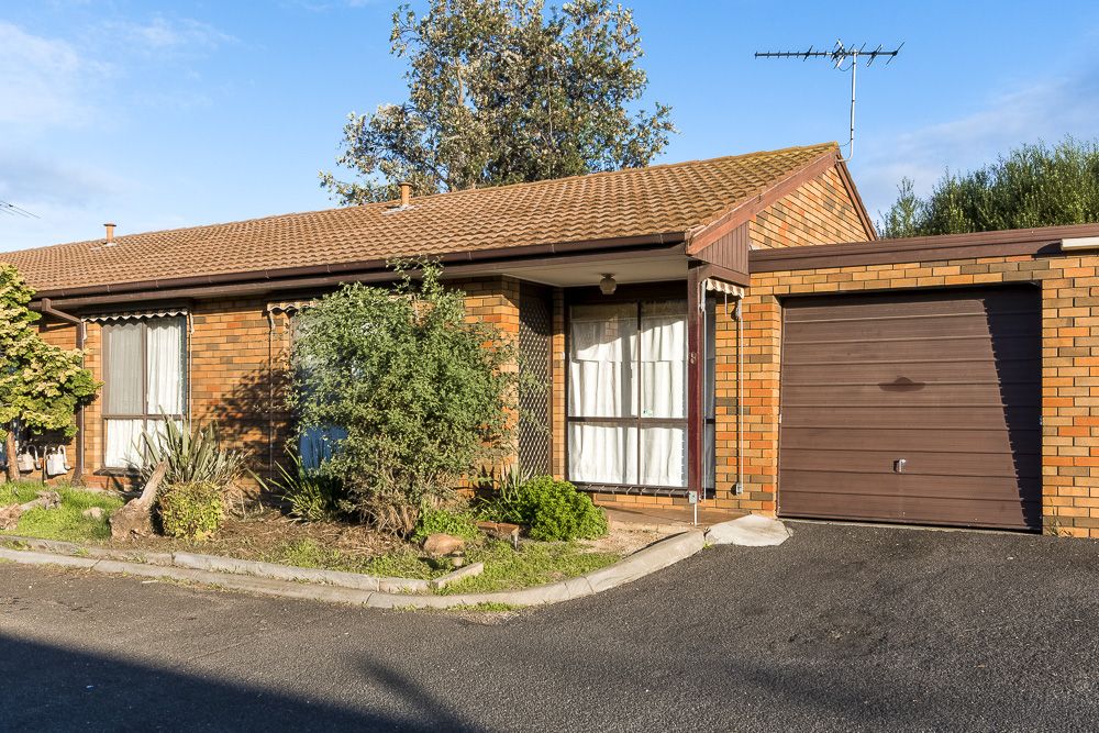 2 bedrooms Apartment / Unit / Flat in 8/128 Elizabeth Street GEELONG WEST VIC, 3218