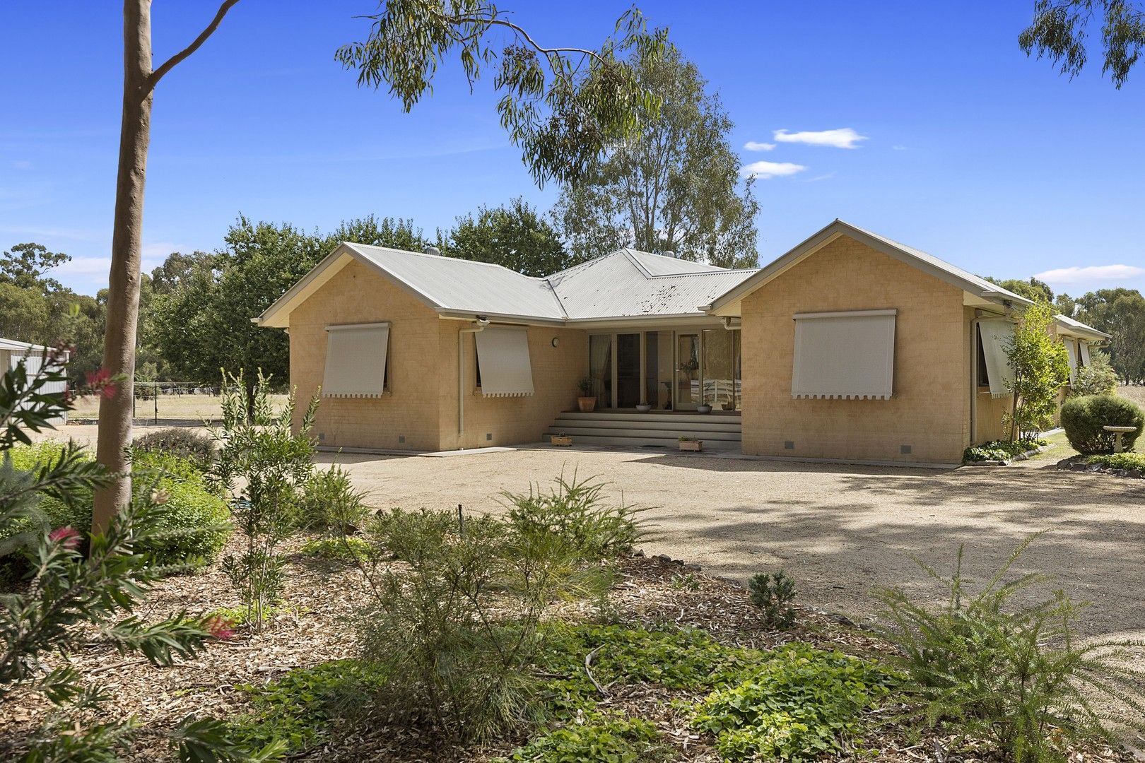 13 Murray Rd, Koonoomoo VIC 3644, Image 1