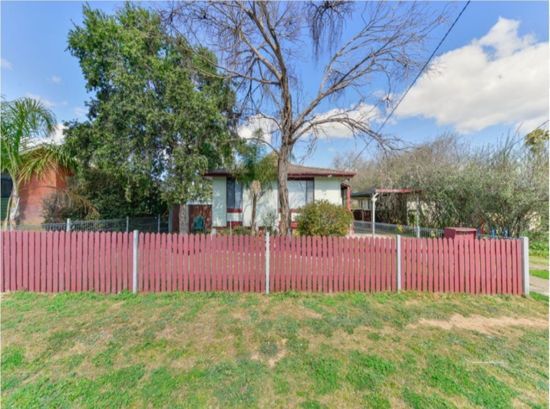 4 bedrooms House in 20 Tingira Street TAMWORTH NSW, 2340