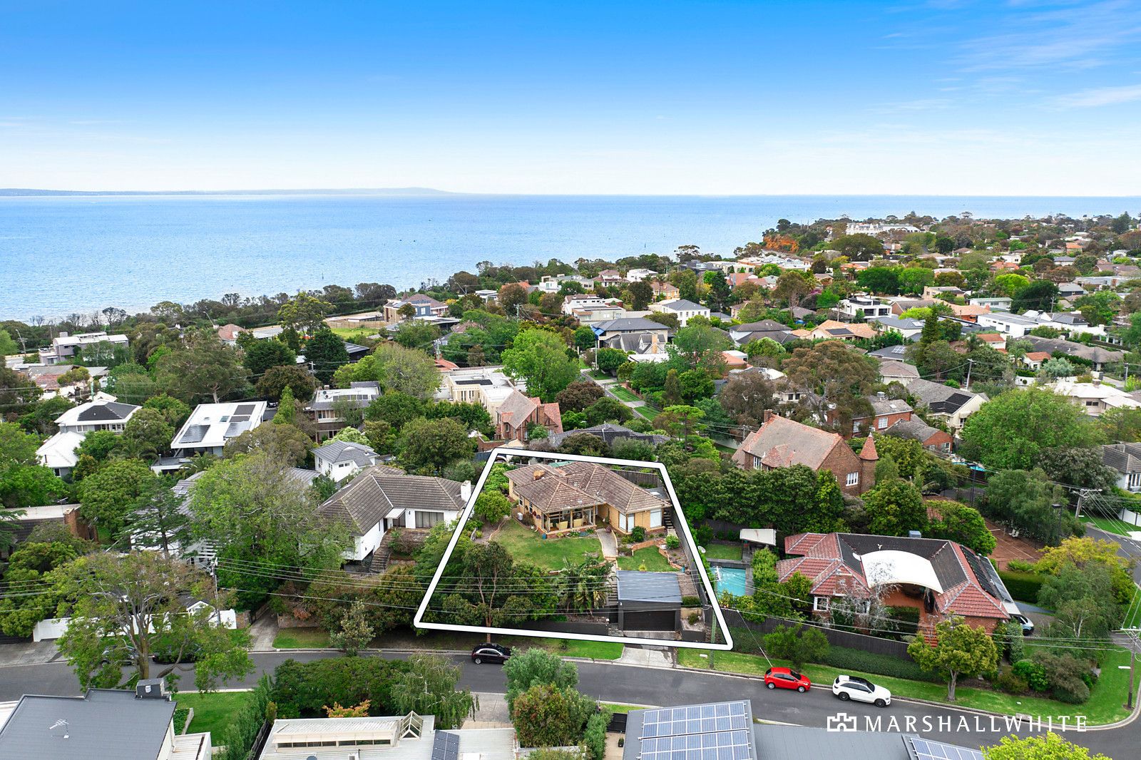 2 Chateau Grove, Beaumaris VIC 3193, Image 0