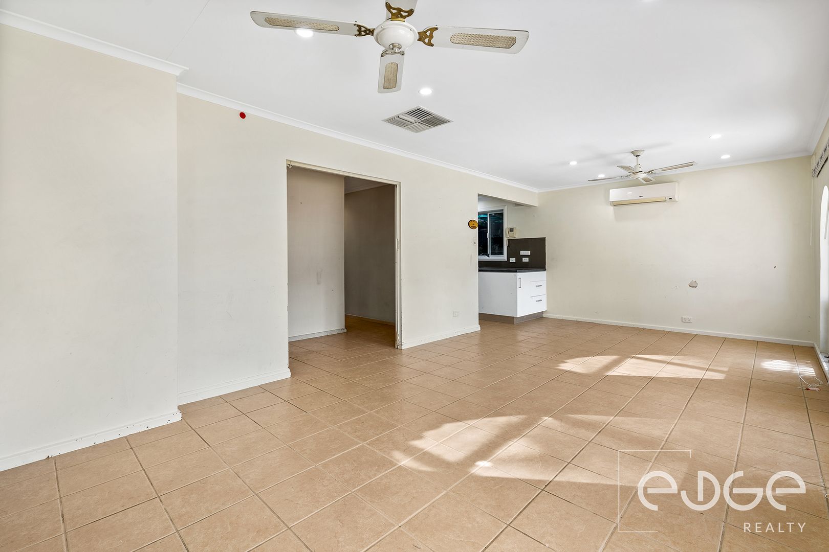 9 Almond Court, Salisbury SA 5108, Image 2