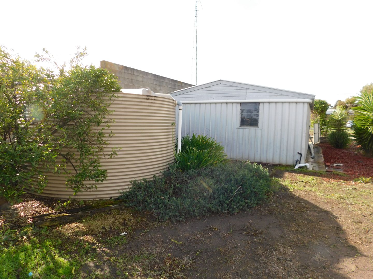 13 English Street, Bordertown SA 5268, Image 2