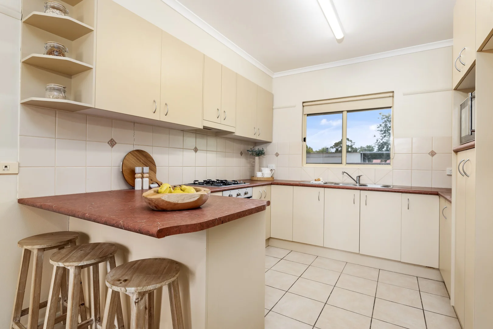 4/31 Russell Street, Howlong NSW 2643