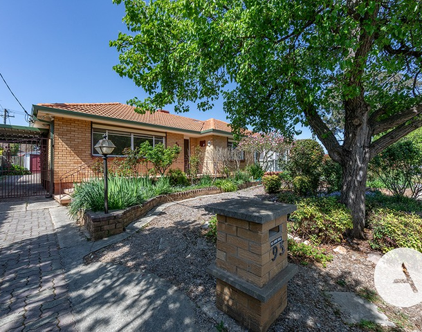 95 Morgan Crescent, Curtin ACT 2605