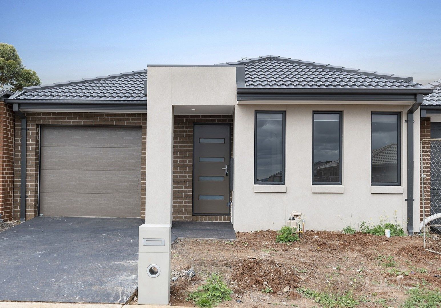 3 bedrooms House in 56 Torrance Drive HARKNESS VIC, 3337