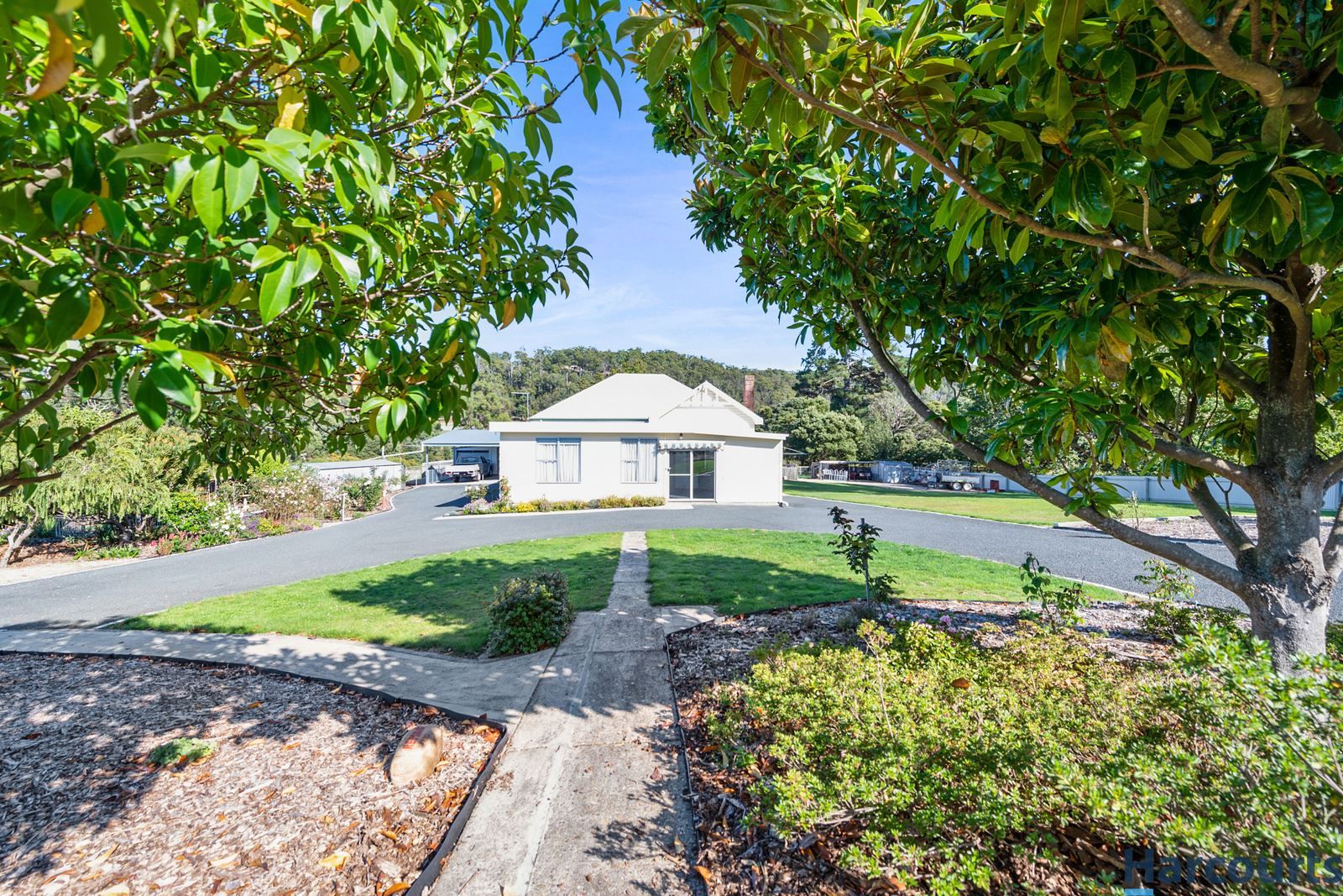 4 bedrooms House in 34 Torquay Road LATROBE TAS, 7307