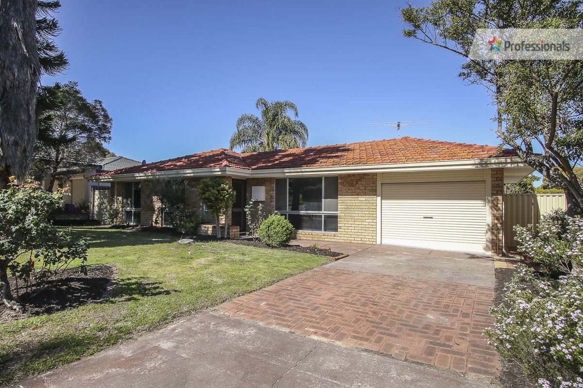 6 Gumnut Close, Swan View WA 6056, Image 0