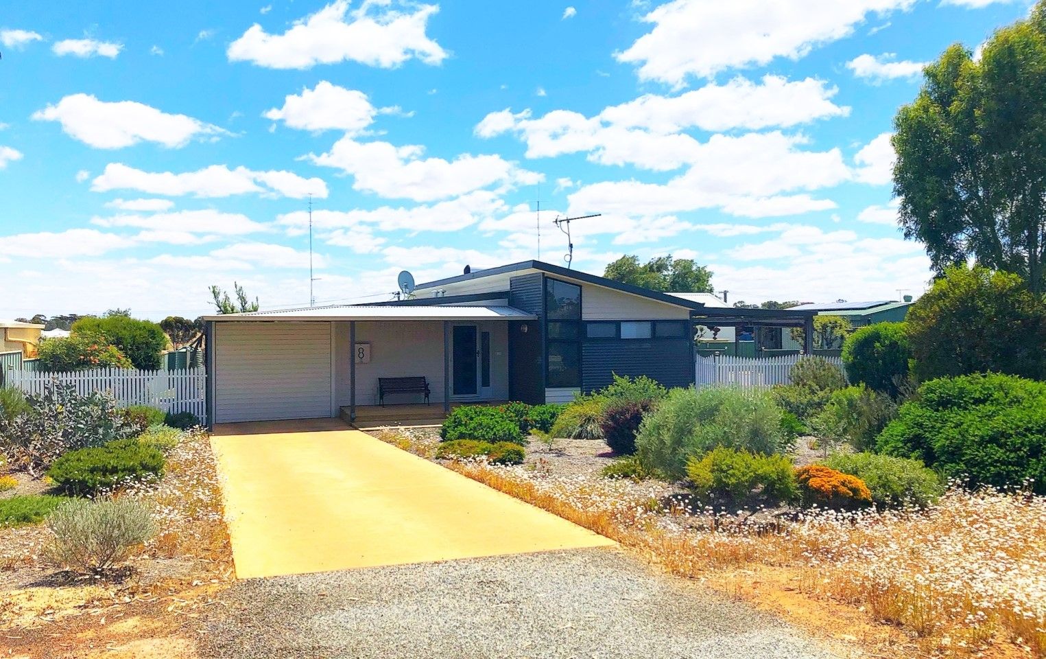 8 Place Street, Dowerin WA 6461 Domain