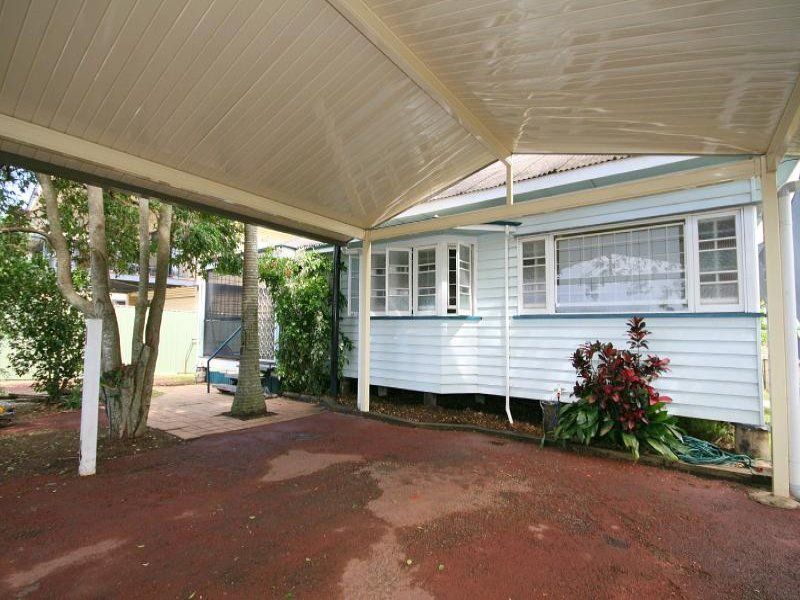 56 Sibley Road, Wynnum West QLD 4178