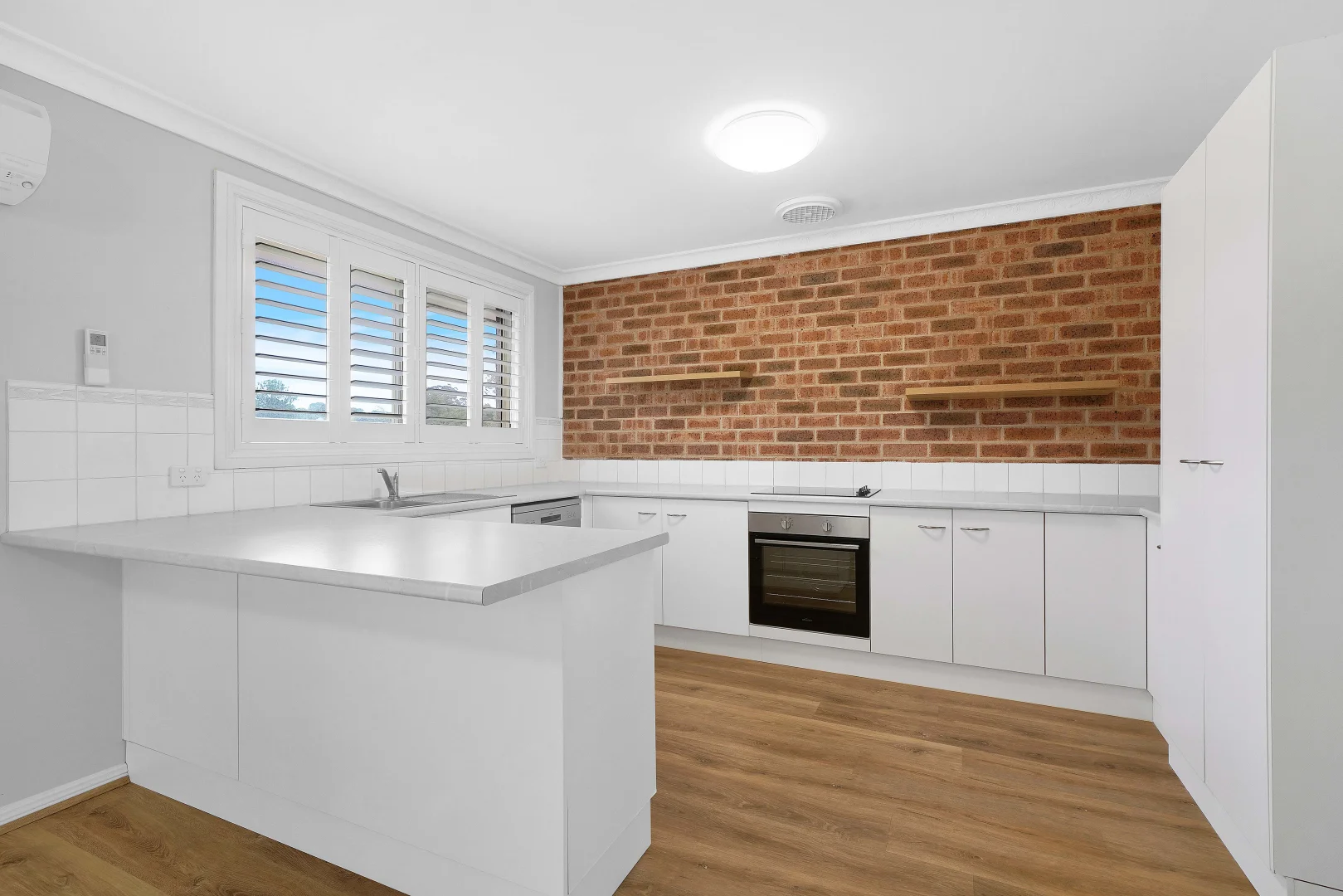 Additional image 2 of 1/18 Baker Drive, Tenambit NSW 2323