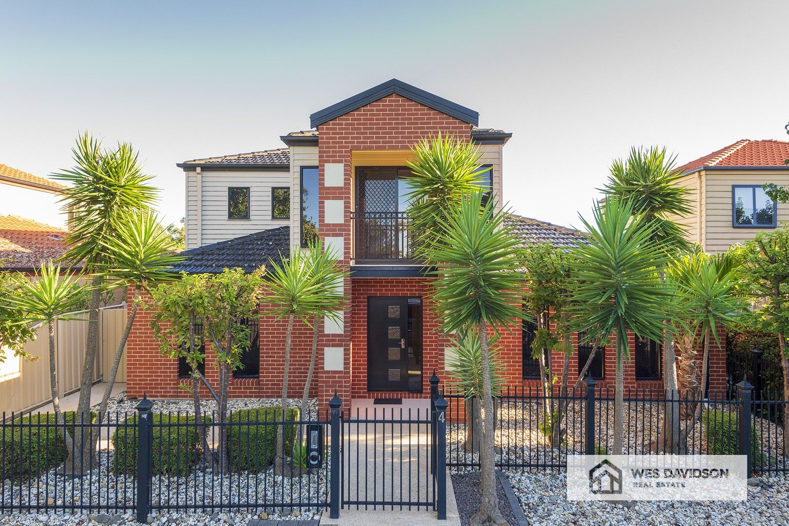4 Eastgate Drive, Horsham Property History & Address Research Domain