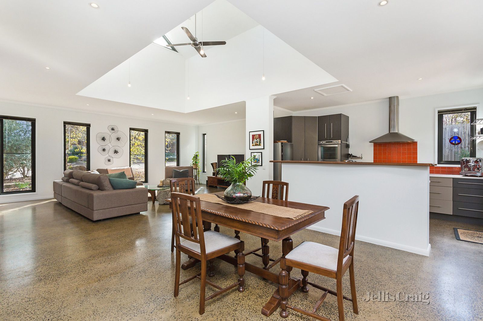 3 George Street, Chewton VIC 3451, Image 1