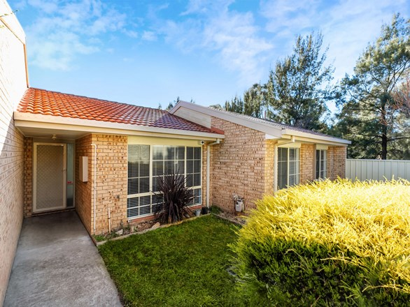 8/71 Mina Wylie Crescent, Gordon ACT 2906