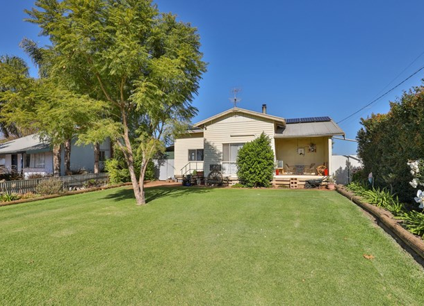 82 Sunnycliffs Crescent, Red Cliffs VIC 3496