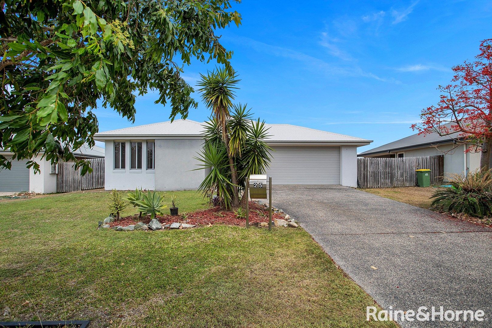 25 Dobinson Street, Bucasia QLD 4750, Image 0