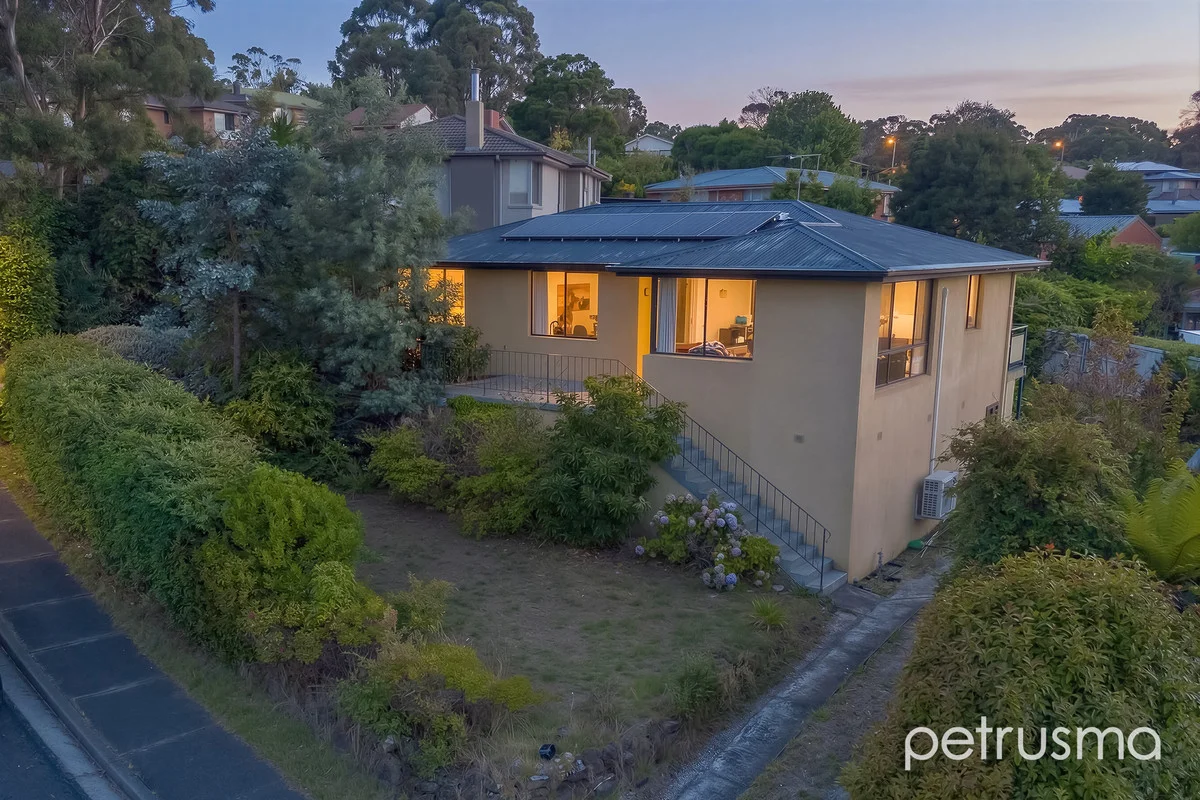 15 Pine Avenue, Kingston TAS 7050