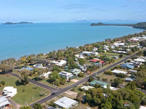 Additional image 2 of 52 Seafarer Street, Mission Beach QLD 4852