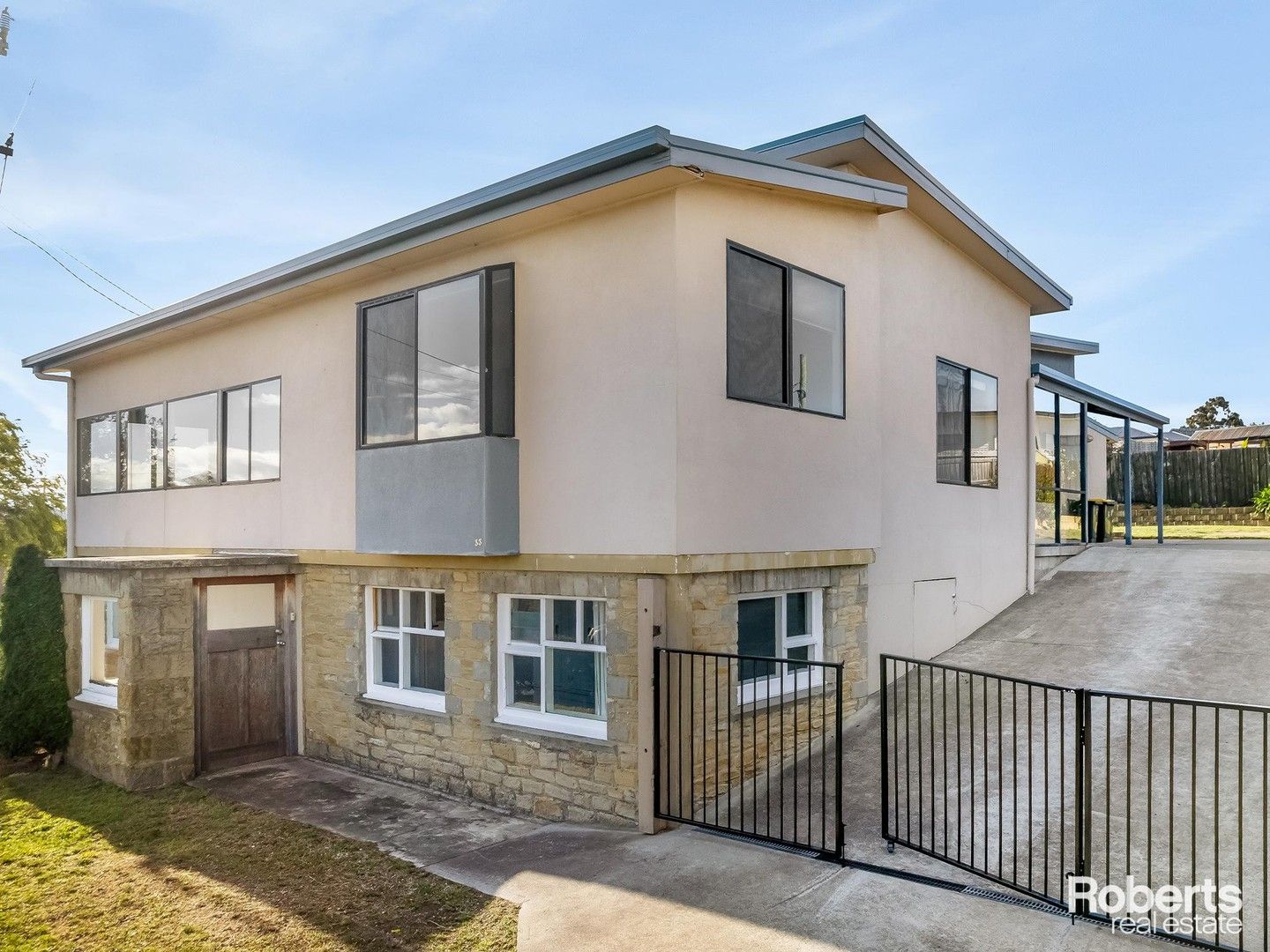 4 bedrooms House in 33 Penna Road MIDWAY POINT TAS, 7171