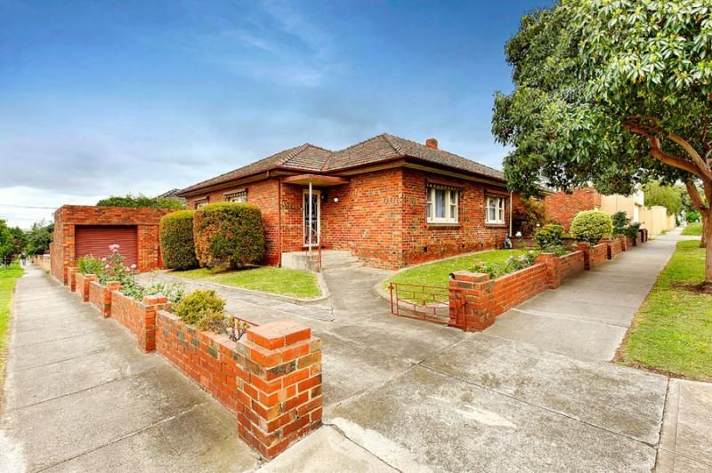 3 bedrooms House in 31 Buckley Street MOONEE PONDS VIC, 3039