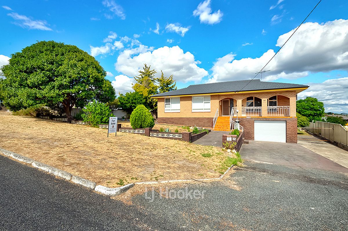 3 bedrooms House in 32 Bucktin Street COLLIE WA, 6225