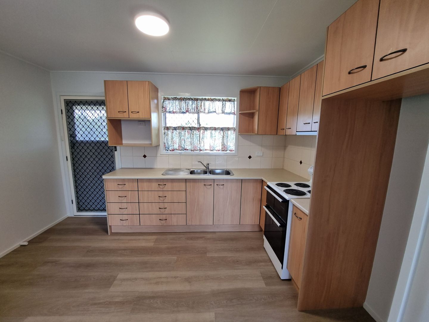 3/23 Lucinda Street, Clontarf QLD 4019 Apartment For Rent Domain