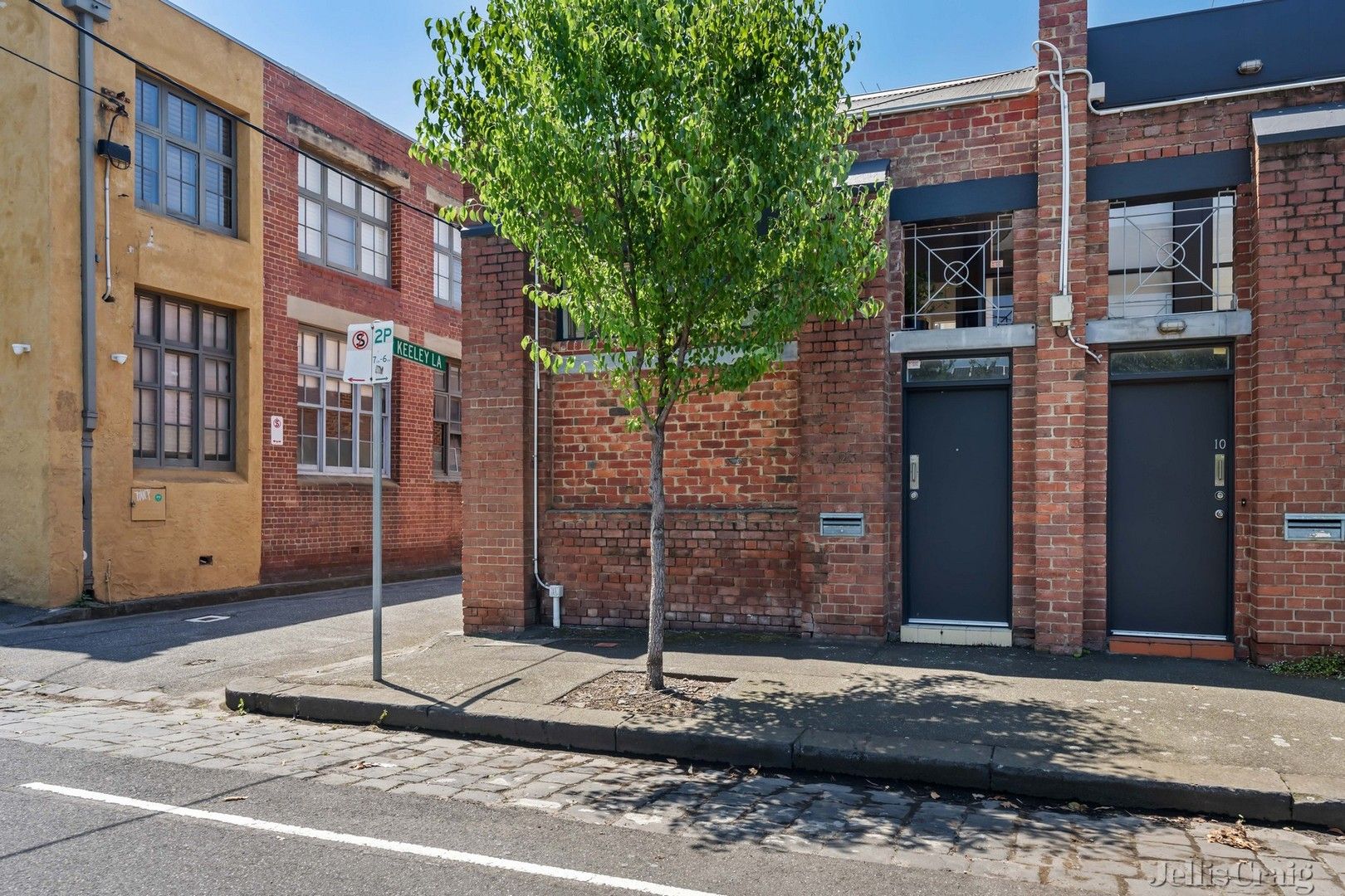 2 bedrooms Townhouse in 12 Holtom Street East PRINCES HILL VIC, 3054