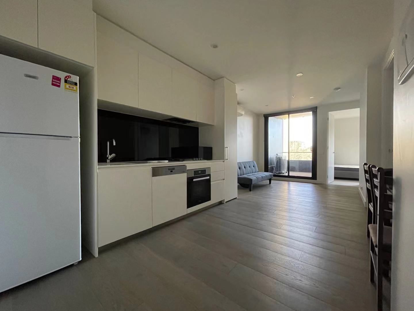 2 bedrooms Apartment / Unit / Flat in 208/803 Dandenong Rd MALVERN EAST VIC, 3145
