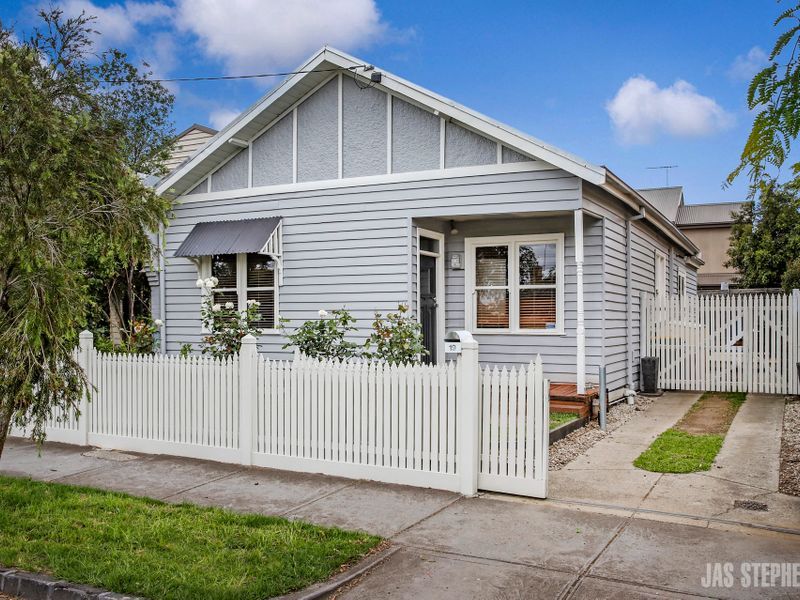 3 bedrooms House in 19 Hotham Street SEDDON VIC, 3011