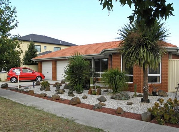 5 Dunkirk Drive, Point Cook VIC 3030