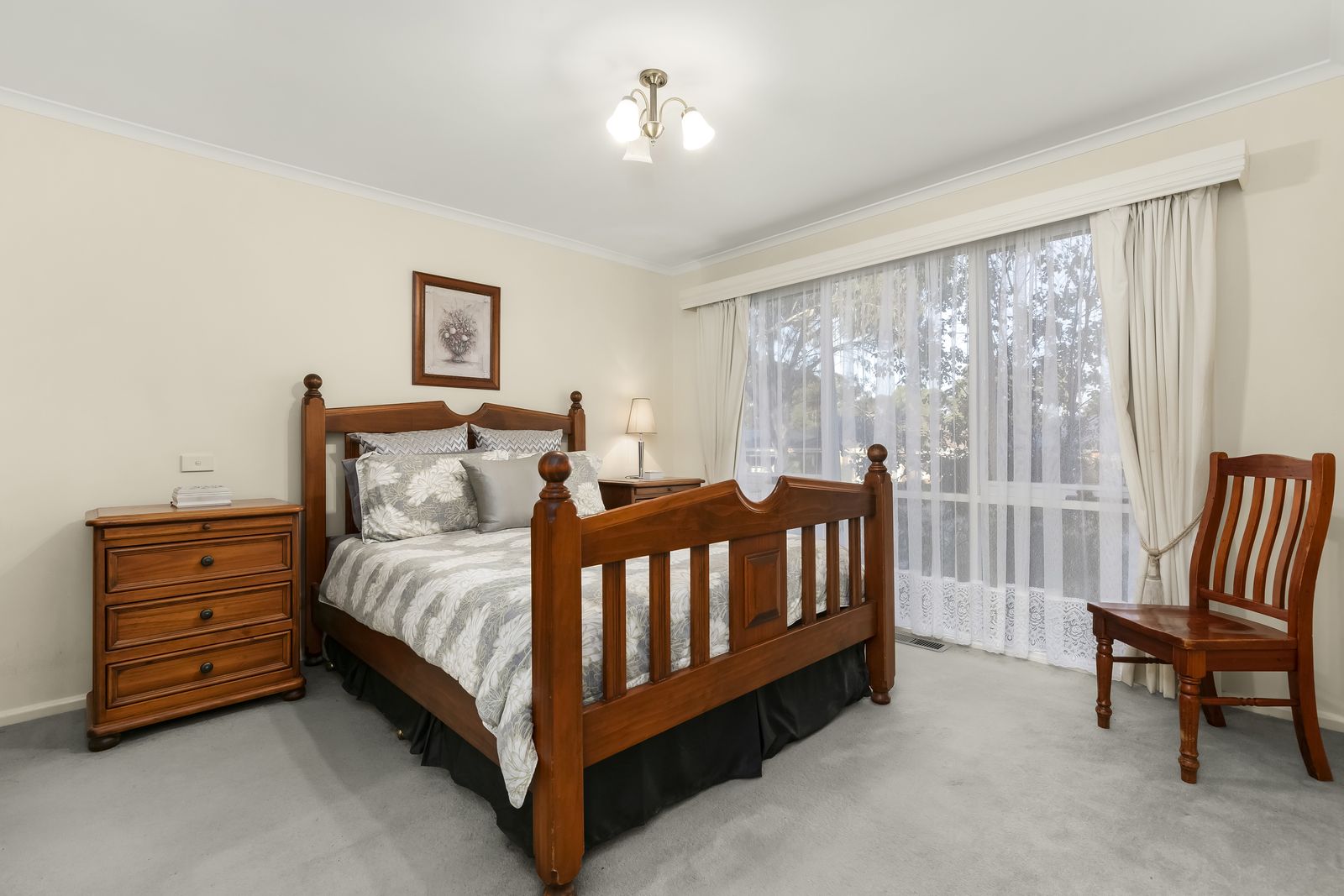 4 Greenridge Lane, Croydon South VIC 3136, Image 1