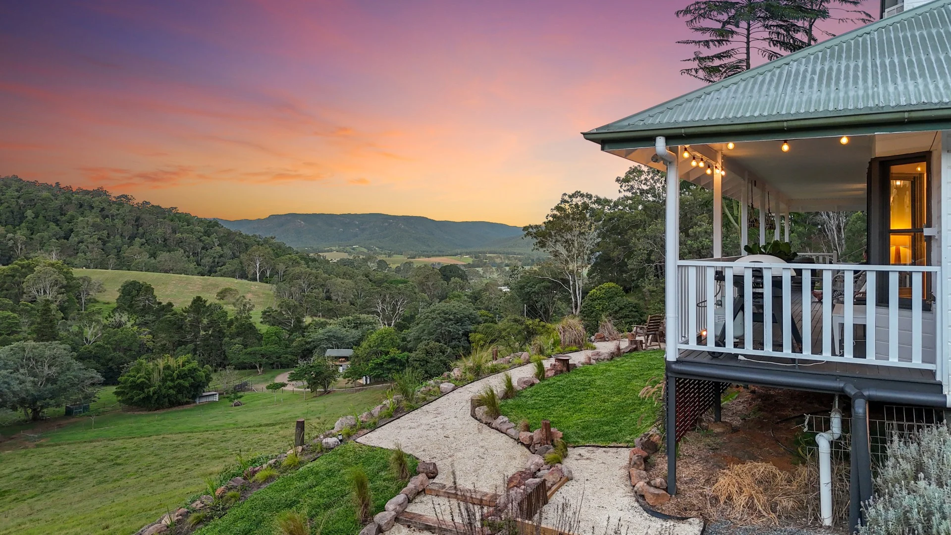 16 Bluff Road, Kenilworth QLD 4574