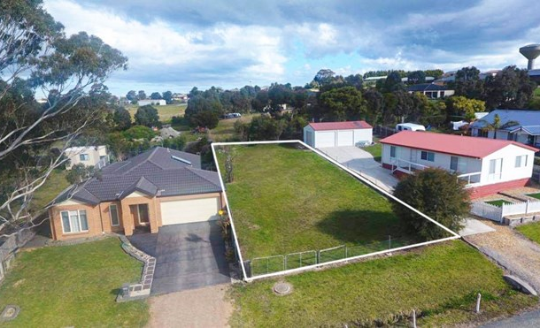 66 Albatross Road, Kalimna VIC 3909