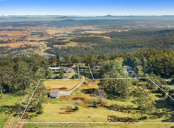 262 Main Western Road, Tamborine Mountain QLD 4272