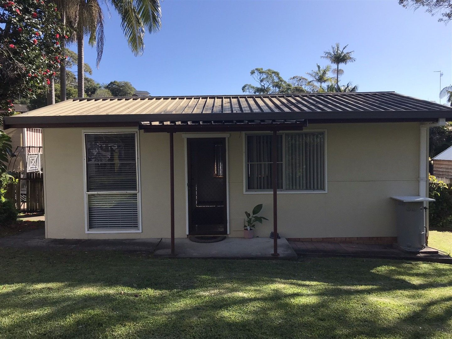 1 bedrooms Apartment / Unit / Flat in 91 Warraba Road NORTH NARRABEEN NSW, 2101