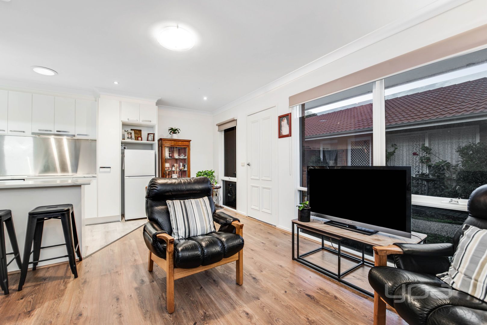 17/16 South Circular Road, Gladstone Park VIC 3043, Image 2