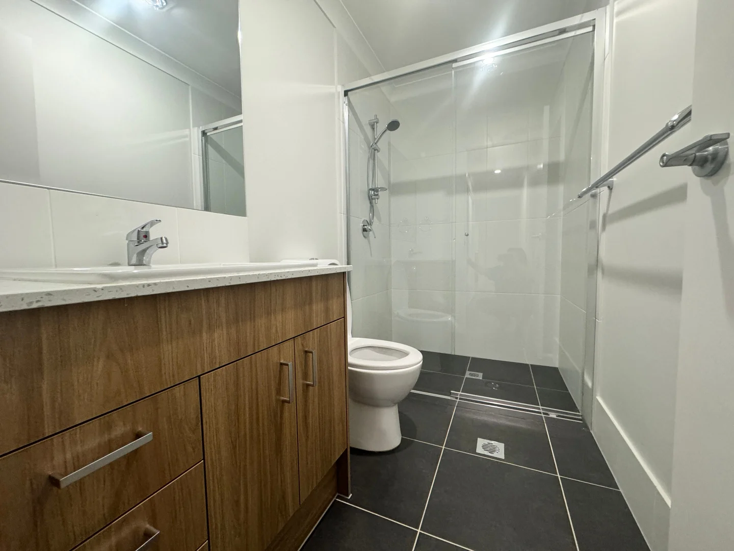 Additional image 6 of 42/2 Shortland Dr, Aberglasslyn NSW 2320