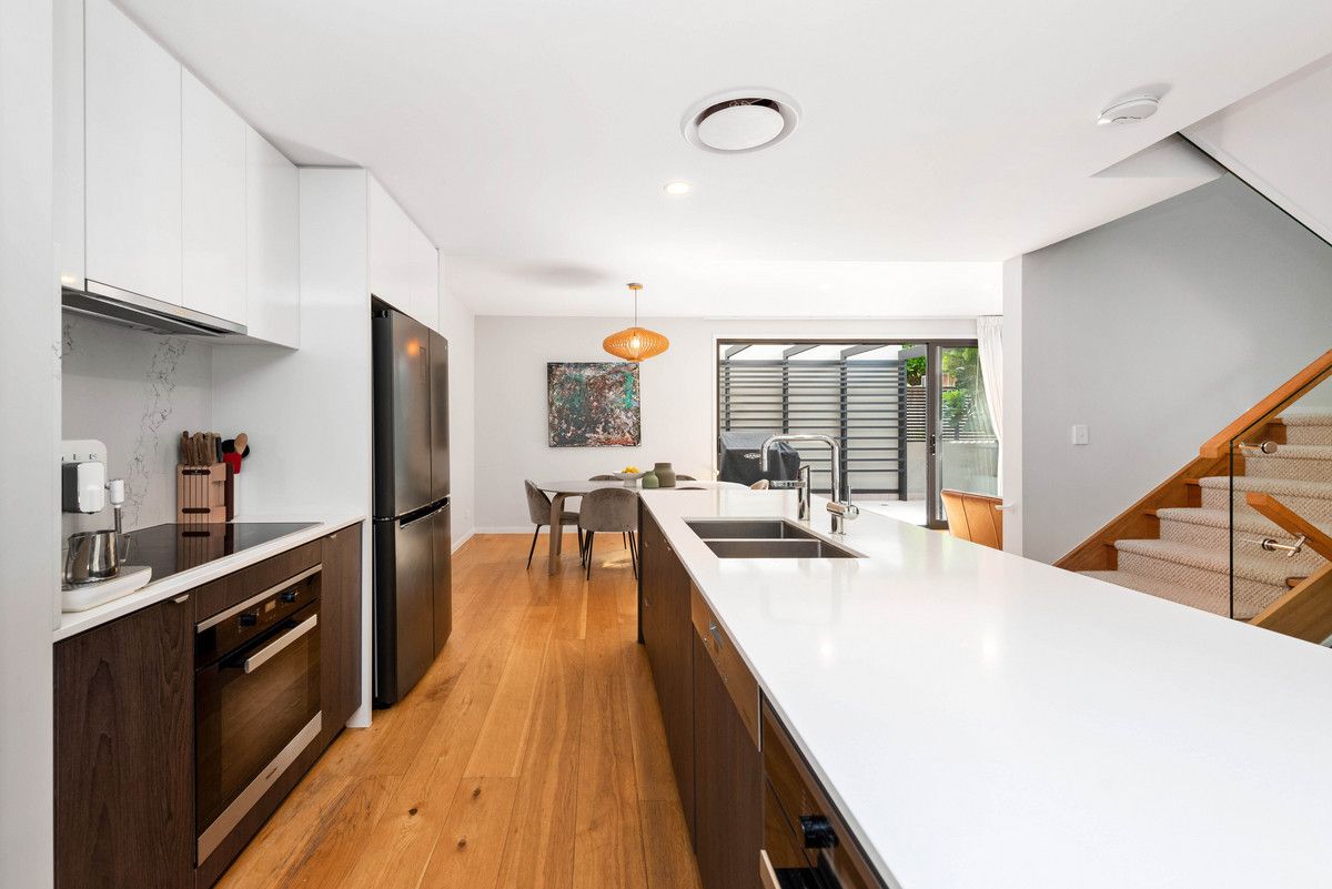 4 bedrooms House in 245 Moray Street NEW FARM QLD, 4005
