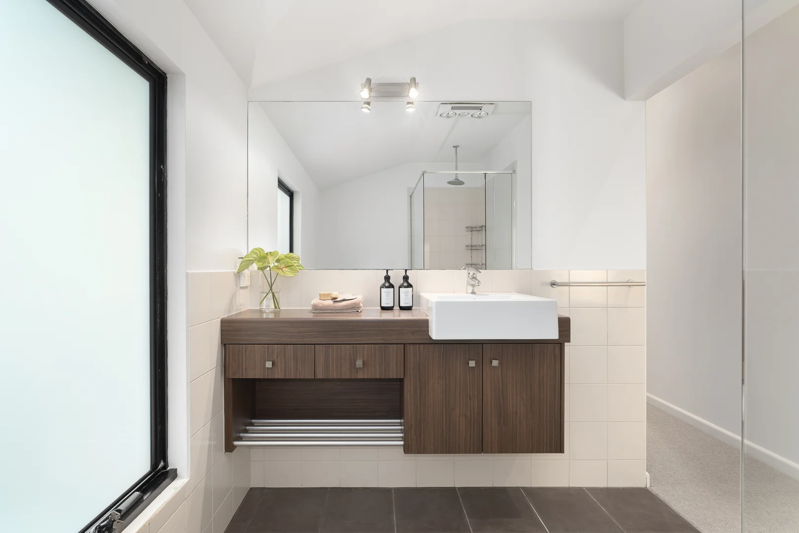 Additional image 8 of 42 Gloucester Road, Ashburton VIC 3147